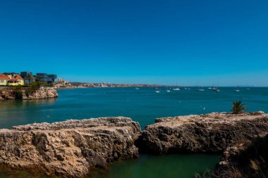 Cascais, Portekiz 'deki deniz kenarı.