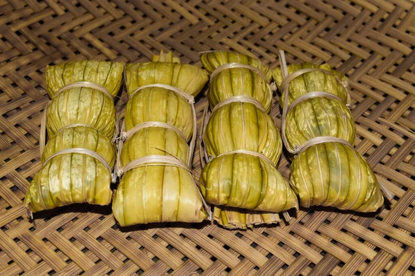 Myanmar Lub Birmański Tradycyjne Jedzenie Uliczne Kleisty Ryż Zongzi — Zdjęcie stockowe