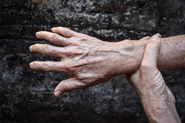 Antebrazo Mano Los Asiáticos Myanmar Anciano Concepto Dolor Articular Artritis —  Fotos de Stock