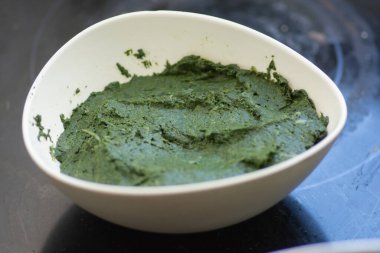 Geleneksel bir Tunus Yahudi yemeği olan 