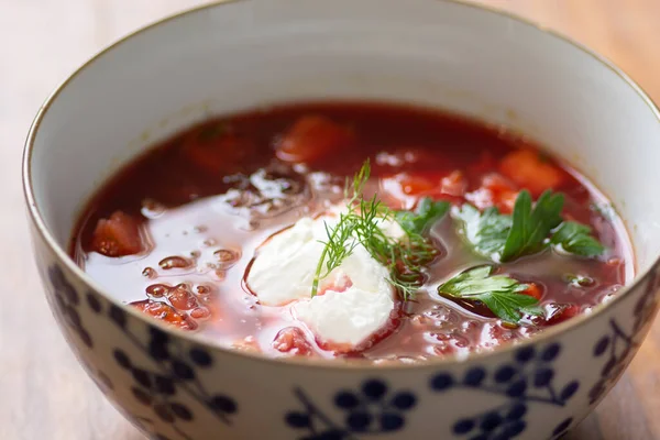 Skål Med Traditionella Sura Borscht Soppa Mest Kända Rätterna Ukrainska — Stockfoto