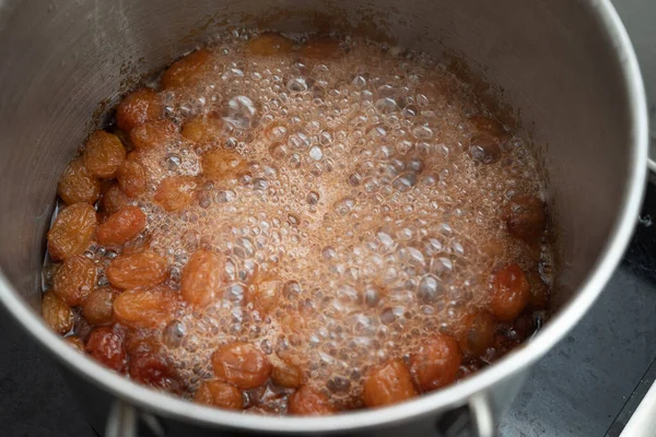 Uvas Hirviendo Una Olla Con Azúcar Como Parte Del Proceso — Foto de Stock