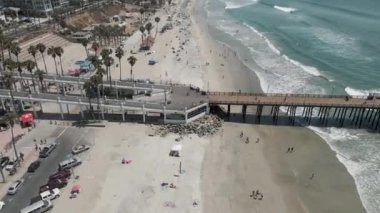 Oceanside California panoramik plaj manzarası. Yüksek kalite 4k görüntü