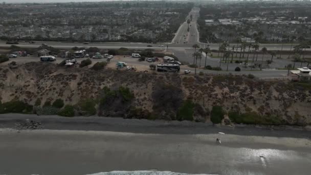 Carlsbad California Video Drone Filmación Lado Del Camping Océano Imágenes — Vídeos de Stock