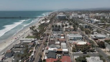 Oceanside California panoramik plaj manzarası. Yüksek kalite 4k görüntü