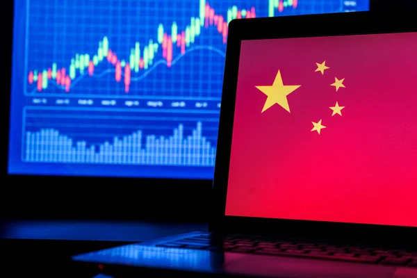 Flaga Chin Ekranie Oraz Zapasy Wykresy Finansowe Tle — Zdjęcie stockowe