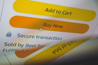 Şimdi satın al düğmesi ekranda. Amazon ya da eBay 'den nesneler satın alınıyor