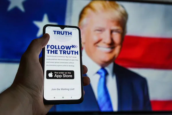 Wahrheit Social Media Auf Dem Smartphone Truth Social Ist Amerikas — Stockfoto