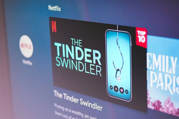 Tinder Swindler Ist Ein Neuer Populärer Netflix Dokumentarfilm Über Simon — Stockfoto