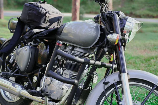 himalaya 'da bisiklet sürmek