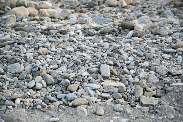 Steine Ufer Des Flusses — Stockfoto