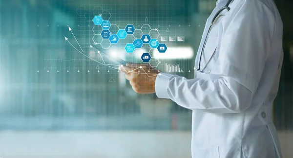 Exame Médico Negócio Seguros Saúde Através Tecnologia Interface Virtual Doutor — Fotografia de Stock
