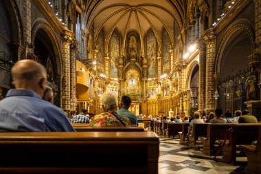 Santa Maria de Montserrat Manzarası, Monistrol de Montserrat, İspanya 'daki Montserrat Dağı' nda yer alan Saint Benedict Manastırı.