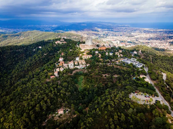 チビダボの空中風景 バルセロナ カタルーニャ スペインを見下ろす丘 — ストック写真