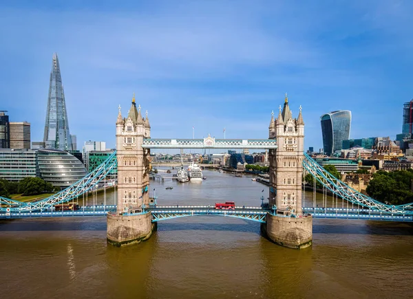 Die Luftaufnahme Der Tower Bridge Einer Berühmten Hängebrücke London England — Stockfoto