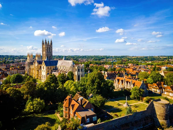 Flygfoto Över Canterbuty Katedralen Stad Sydöstra England Var Pilgrimsfärd Plats — Stockfoto