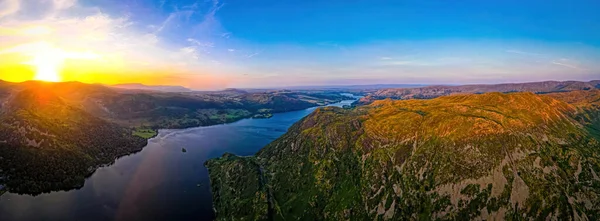 Vue Aérienne Coucher Soleil Sur Lac Ullswater Dans Lake District — Photo