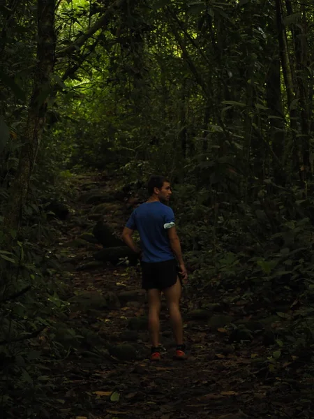 Young Man Hiking Jungle Costa Rica — Stockfoto