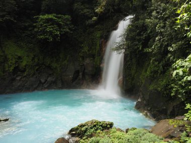 Rio Celeste Şelalesi, Kosta Rika