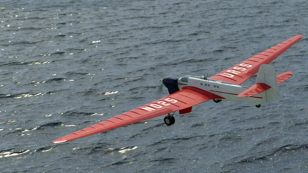 Üç boyutlu illüstrasyon. Tarihi Sovyet uçağı Ant-25