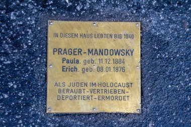 Viyana, Avusturya, 23 Temmuz 2021. Paula ve Erich Prager-Mandowsky soykırım kurbanları Viyana 'dan Budapeşte' ye kaçtılar. Muhtemelen Budapeşte 'den Auschwitz' e sınır dışı edilmişlerdir..