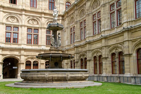 Vienna Austria July 2021 Opera Fountain Marble Fountain Right Left — Zdjęcie stockowe
