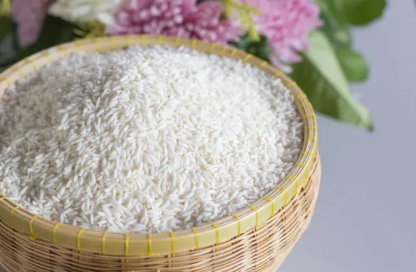 Рисовое Зерно Белый Липкий Рис Корзине — стоковое фото