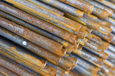 Çelik barlar yakın-up arka plan yapımında kullanılan çelik çubuklar.