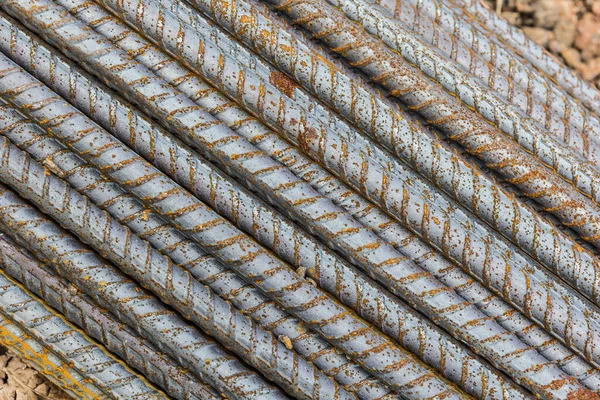 Çelik barlar yakın-up arka plan yapımında kullanılan çelik çubuklar.