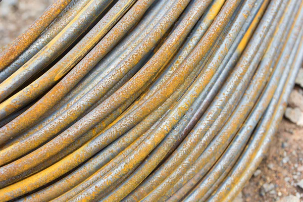 Çelik barlar yakın-up arka plan yapımında kullanılan çelik çubuklar.