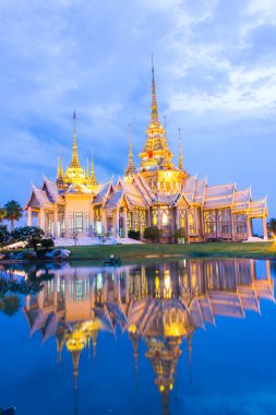 Tayland Tapınağı, Tayland tarzı kilise Nakhon Ratchasima, Tayland