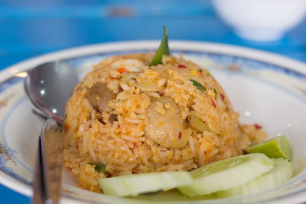 Nasi Goreng Dengan Udang Masakan Thailand — Stok Foto
