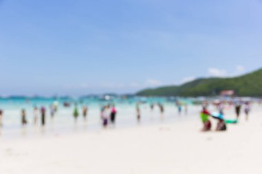 Yaz tatilinde sahilde.