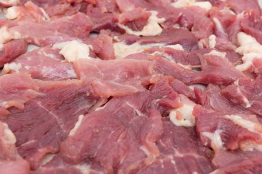 Güneşte kurutulmuş et.