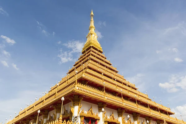 Belo Templo Tailandês Com Céu Província Khon Kaen Tailândia — Fotografia de Stock