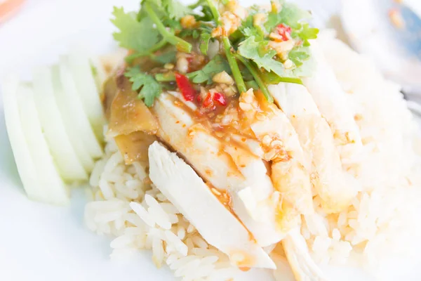 Ayam Kukus Dengan Nasi Hainan Chicken Disajikan Dengan Sup — Stok Foto