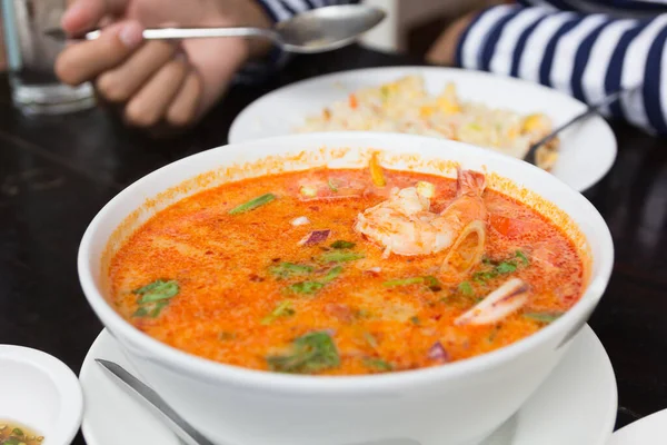 Tom Yum Çorba, Tayland Yemeği.
