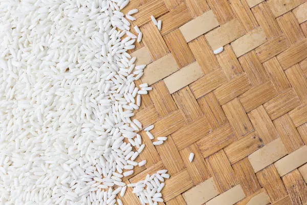 Close Rice Grain Wooden Basket — стоковое фото