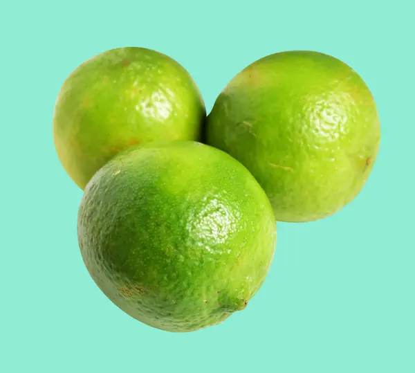Vers Groen Citroenfruit Geïsoleerd Met Clipping Pad Geen Schaduw Stukken — Stockfoto