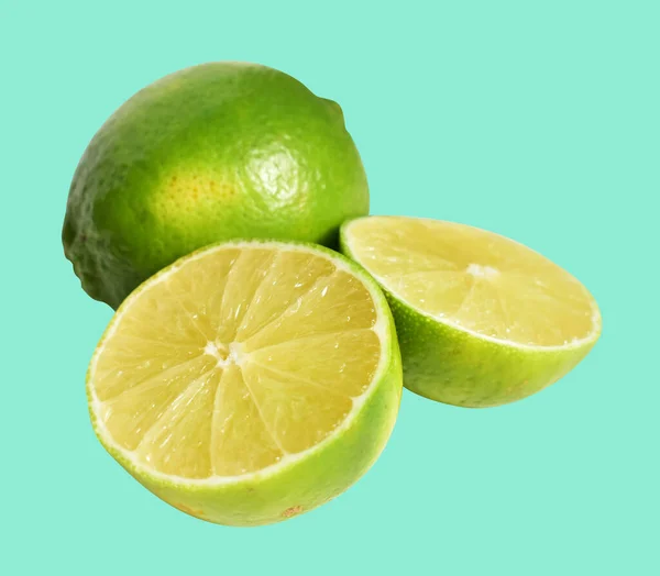 Frutta Fresca Verde Limone Isolato Con Percorso Ritaglio Senza Ombra — Foto Stock