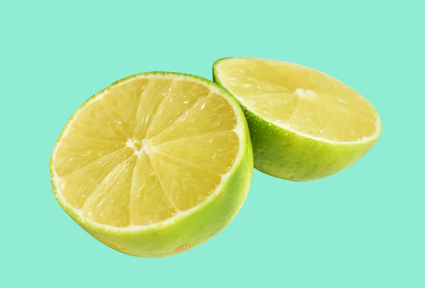 Fresca Fruta Verde Limón Aislado Con Camino Recorte Sin Sombra — Foto de Stock