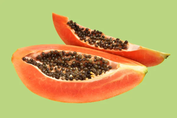 Taze Olgun Papaya Meyvesi Siyah Arka Planda Kırpma Yolu Ile — Stok fotoğraf