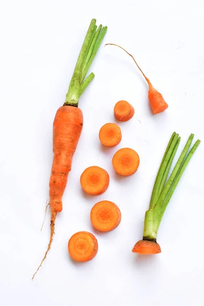 Морква Ізольована Білому Тлі Харчові Інгредієнти Морквяний Фон Вид Зверху — стокове фото