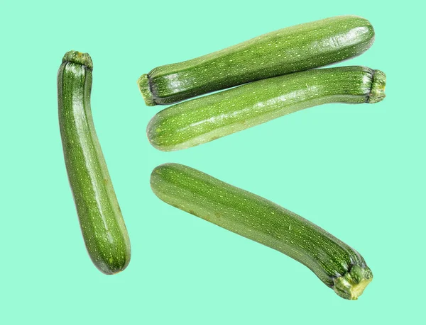 Świeże Zielone Cukinie Lub Cukinia Warzywa Izolowane Ścieżką Wycinania Bez — Zdjęcie stockowe