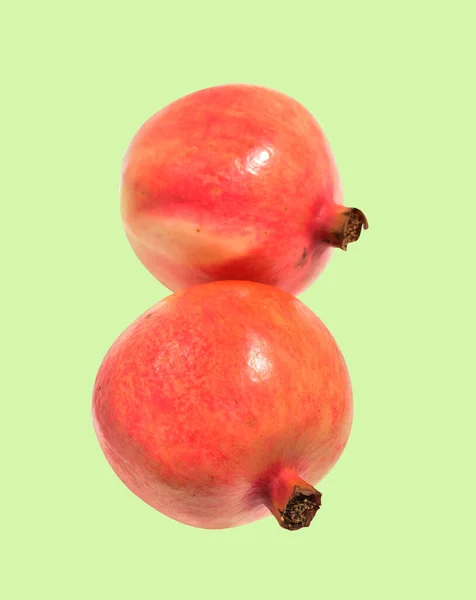 Frische Reife Rote Granatapfelfrüchte Isoliert Kein Schatten Mit Clipping Pfad — Stockfoto