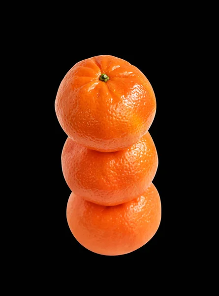 Mandarin Orange Isolerad Med Klippning Väg Vit Bakgrund Ingen Skugga — Stockfoto