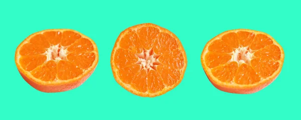 Mandarynkowa Pomarańcza Izolowana Ścieżką Wycinania Zielonym Tle Bez Cienia Zdrowe — Zdjęcie stockowe