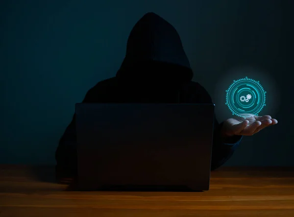 Hakerzy Pracują Ciemku Laptopach Koncepcja Bezpieczeństwa Informacji Sieci Internetowej Szpiegostwo — Zdjęcie stockowe