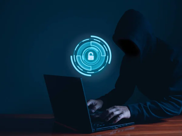 Hacker Bekerja Pada Laptop Dalam Gelap Konsep Keamanan Informasi Dalam — Stok Foto