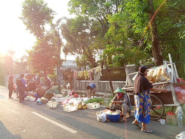 Photo Editorial Wrzesień 2021 East Jakarta Indonezja Street Market Sprzedawca — Zdjęcie stockowe